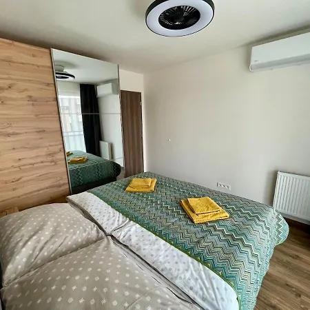 Apartmán Albere Modern - Old Town, King Bed & Balcony Košice