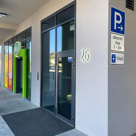 Apartment Albere Modern - Old Town, King Bed & Balcony