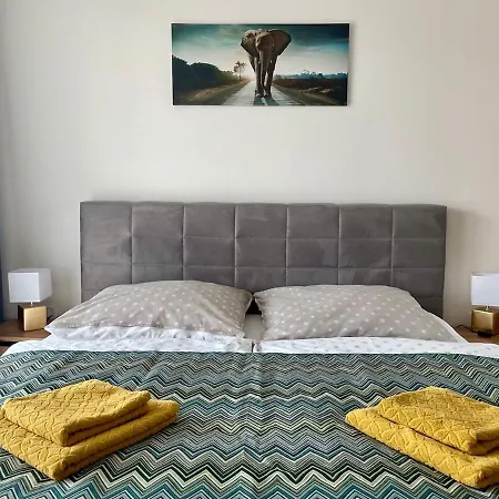 Apartmán Albere Modern - Old Town, King Bed & Balcony Košice