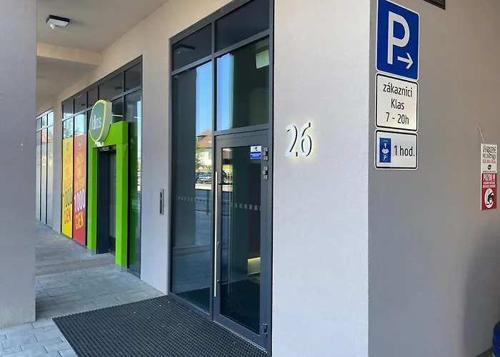 Appartamento Albere Modern - Old Town, King Bed & Balcony