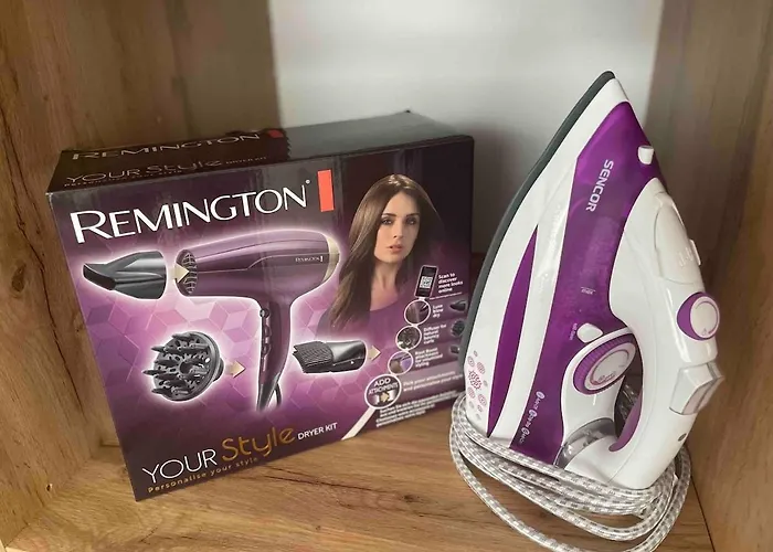 Albere Modern - Old Town, King Bed & Balcony Košice